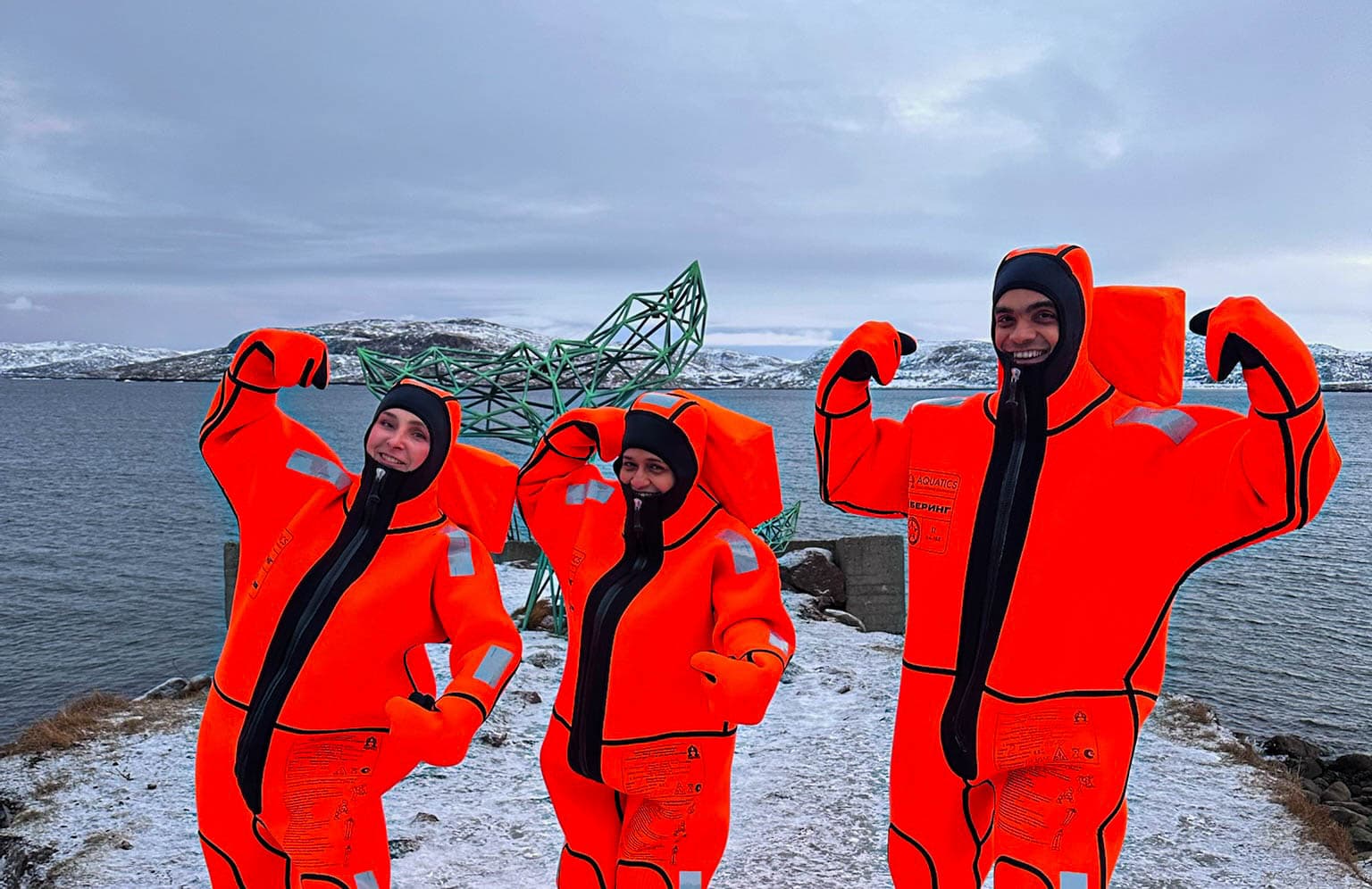 Ice Floating 4